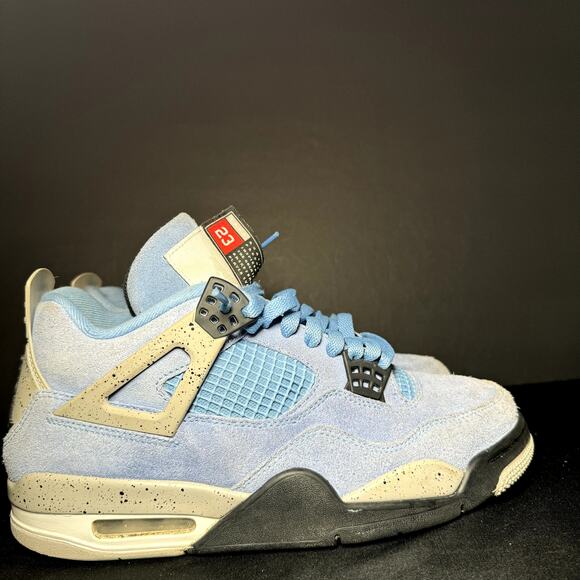 Size 8 - Nike Air Jordan 4 Retro University Blue Men's Shoes - Picture 1 of 9